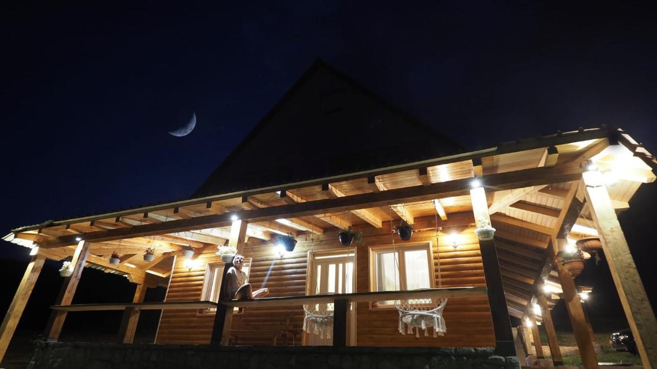 Apartments Center Of The World Zabljak  Exterior photo